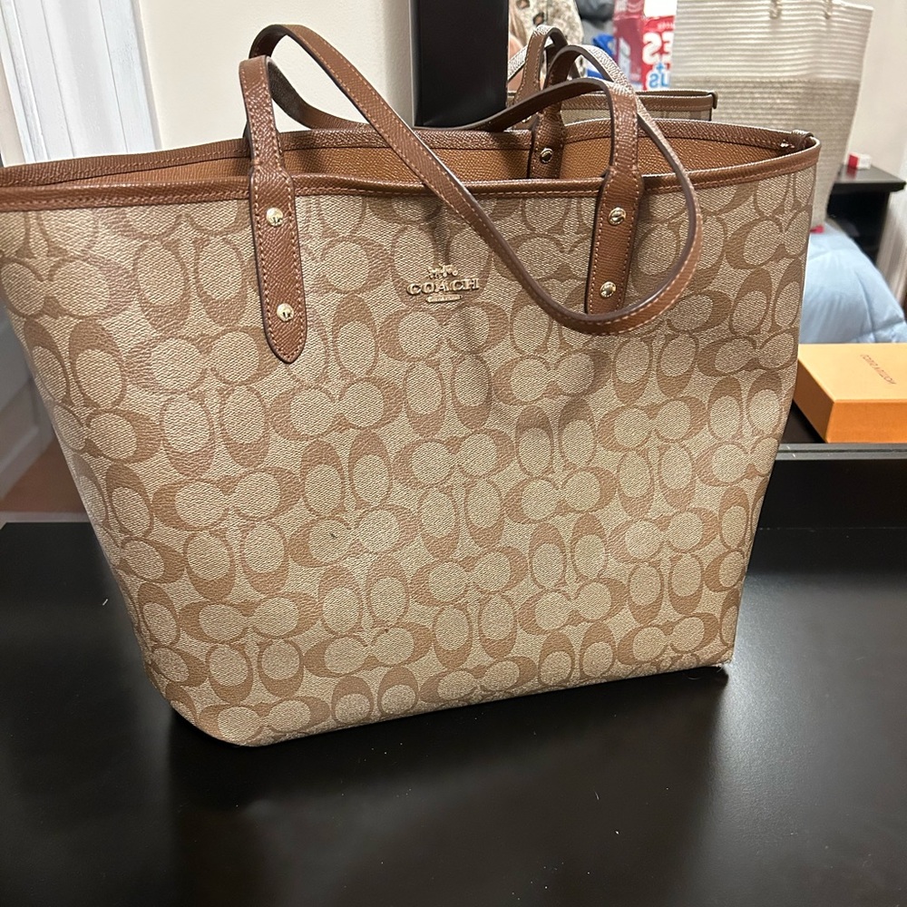 Coach purse - reversible